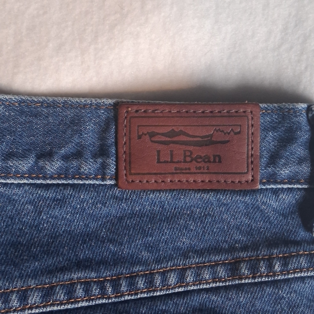 L.L. Bean Classic Fit Lined Jeans Men’s 30x34 Blue Denim Workwear. - Picture 9 of 12